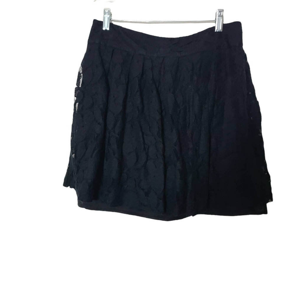 Loft Black  Knee Length Lace   Ruffle  Hem Skirt Elastic Waist Band  Size 6